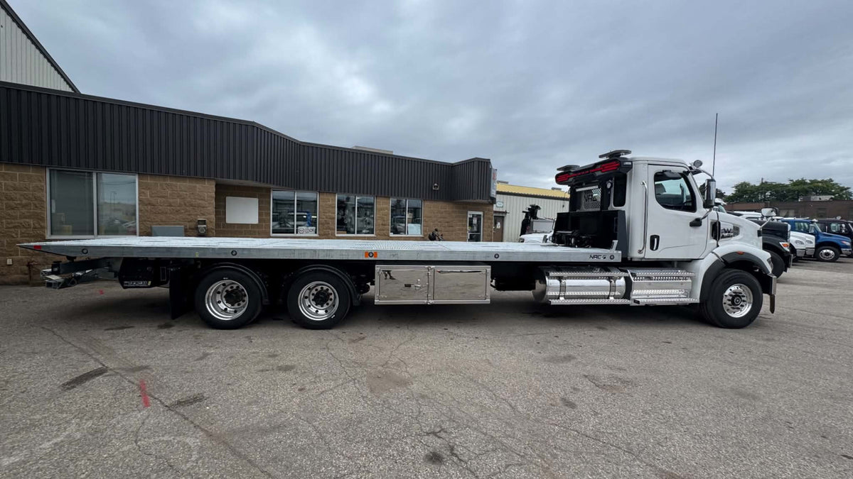 2026 WESTERN STAR 47X WITH 40TB CARRIER - photo 5 of 8