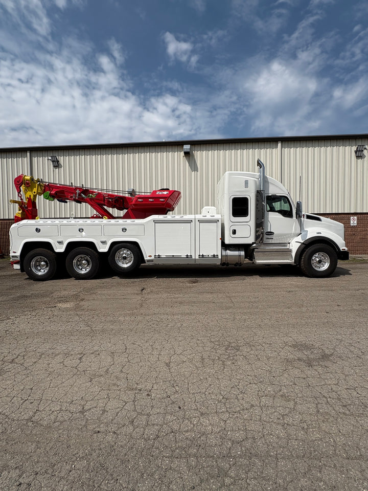 2025 KENWORTH T880 WITH NRC 50CS
