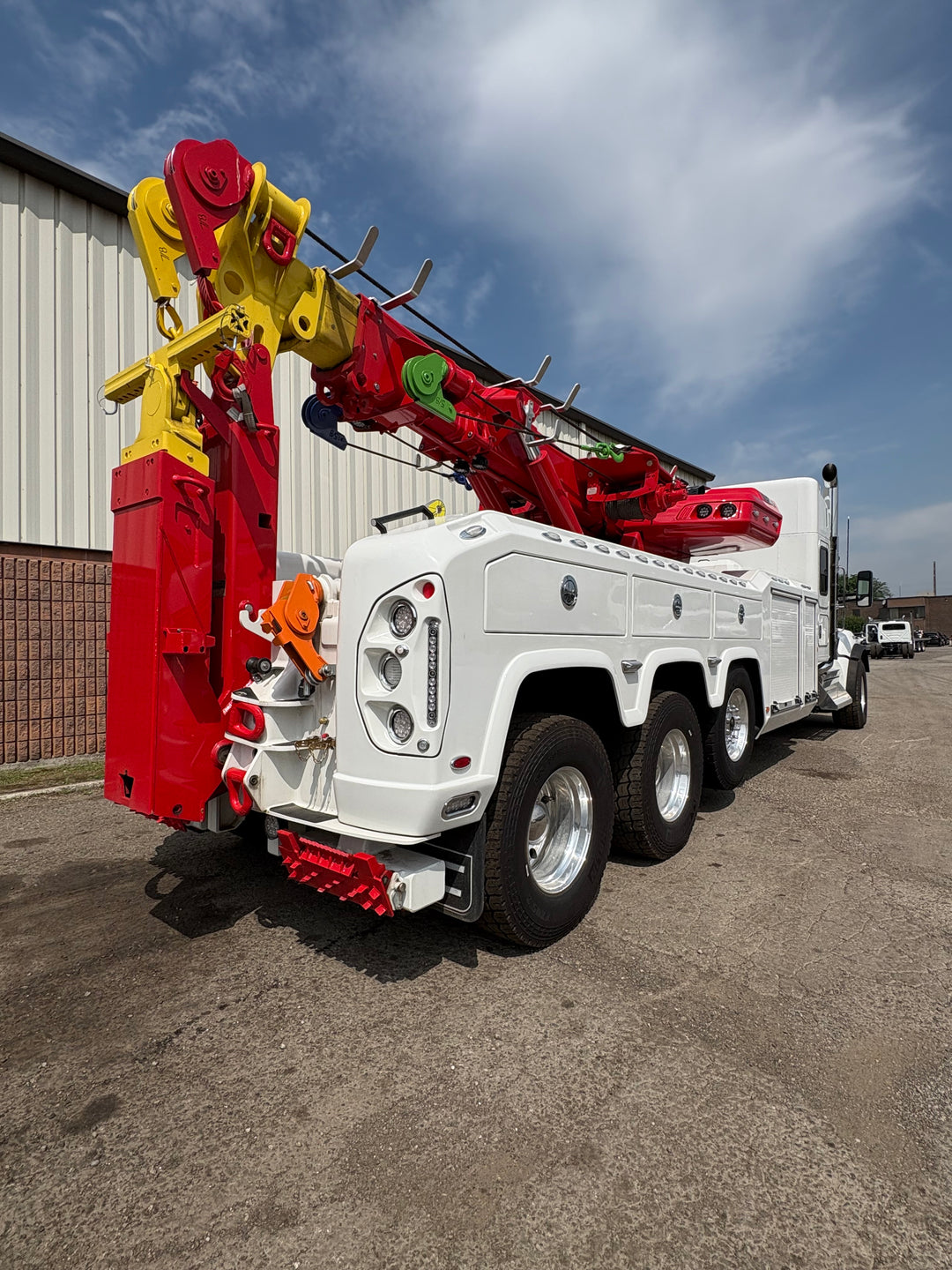 2025 KENWORTH T880 WITH NRC 50CS