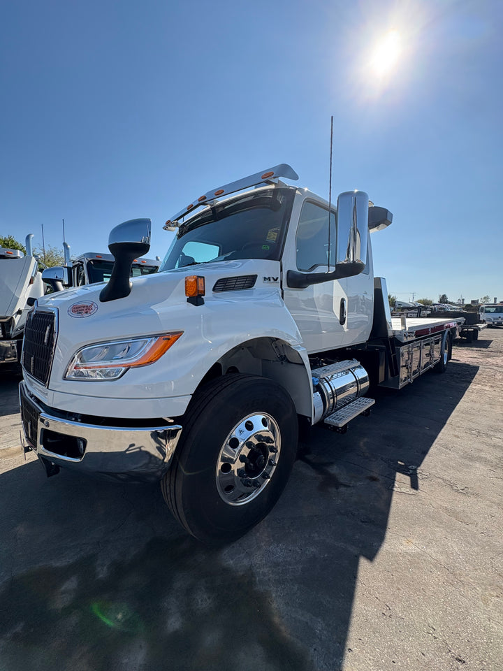2026 INTERNATIONAL MV 607 WITH NRC 20TB CARRIER