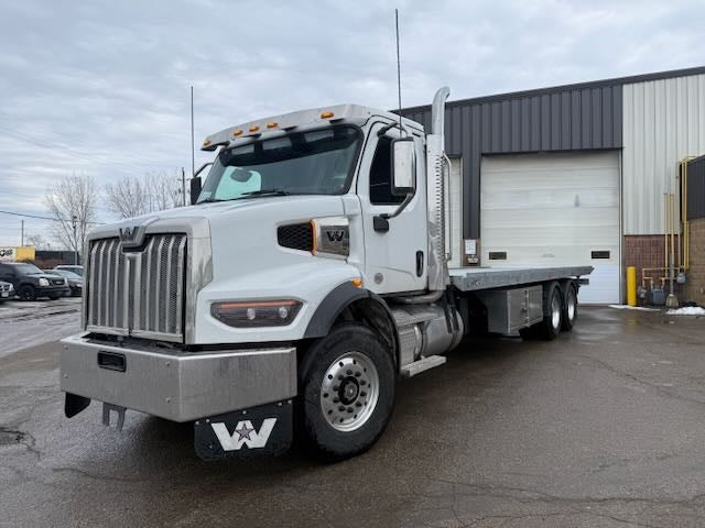 2025 WESTERN STAR 47X WITH 40TB CARRIER - 22518
